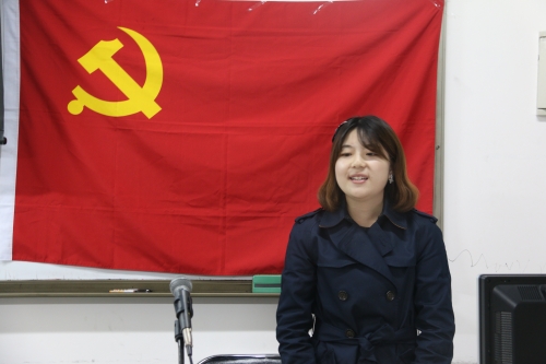 3 答辩同学代表2.JPG